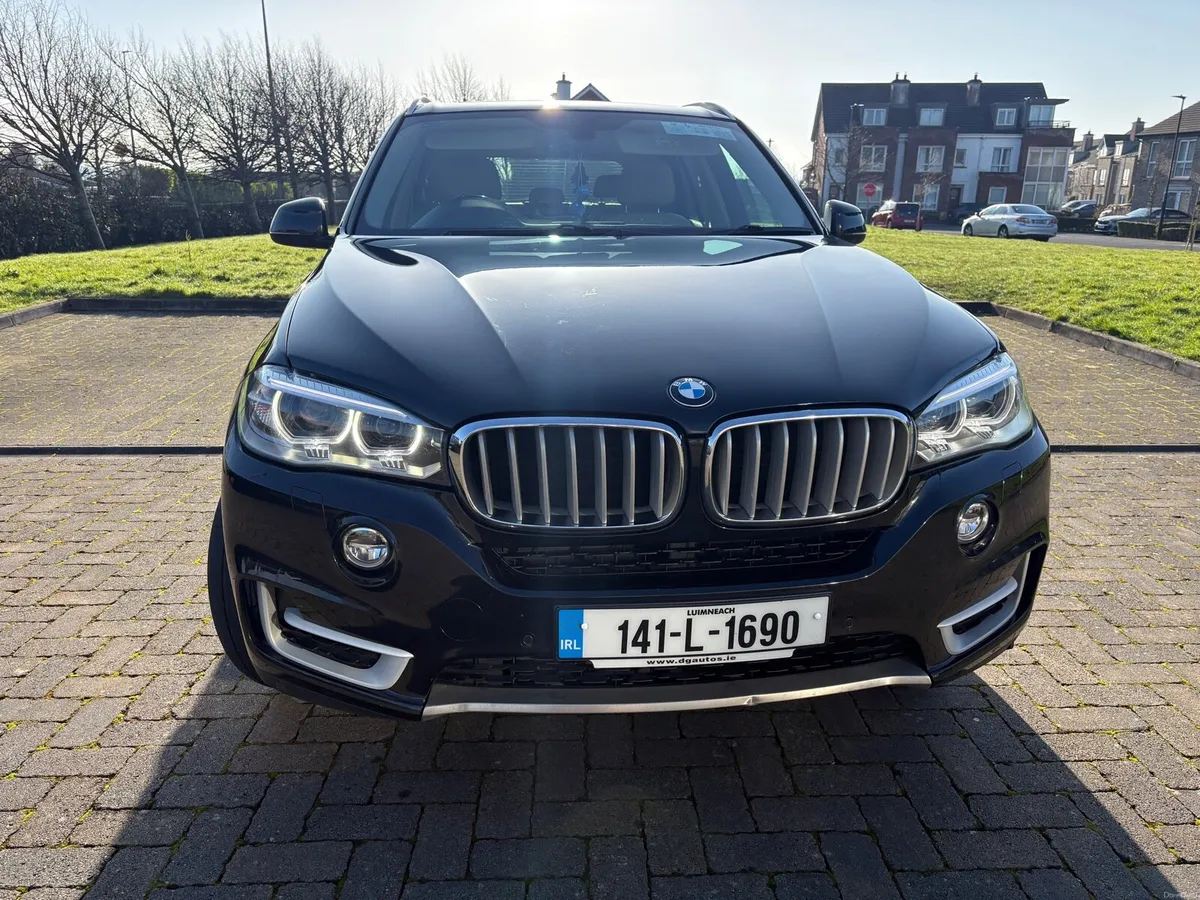 BMW X5 low mileage BMW service history - Image 2