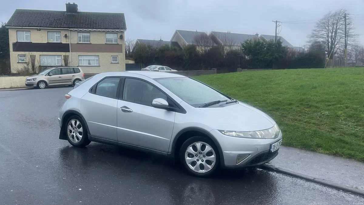 08 Honda civic 1.3 petrol - Image 4