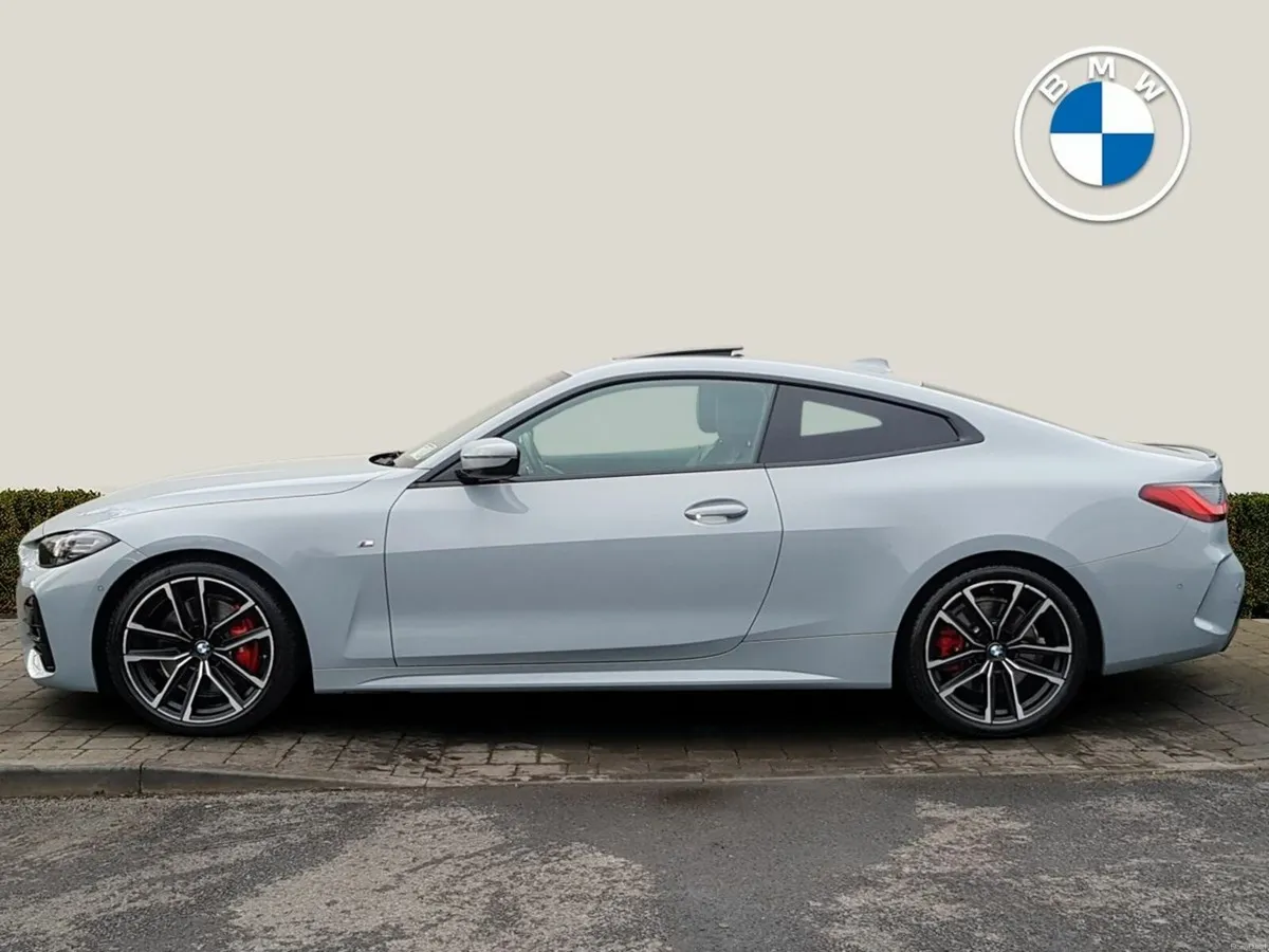 BMW 4-Series 420d M Sport Pro - Image 4