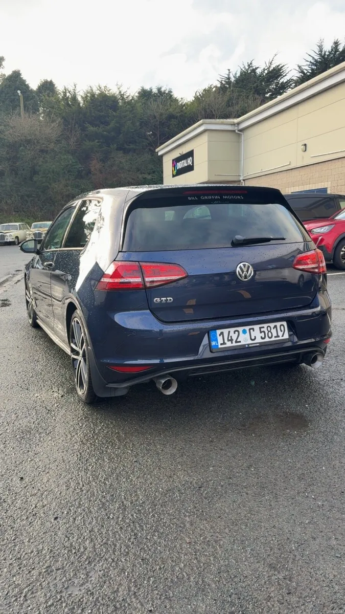 Volkswagen Golf Gtd - Image 3