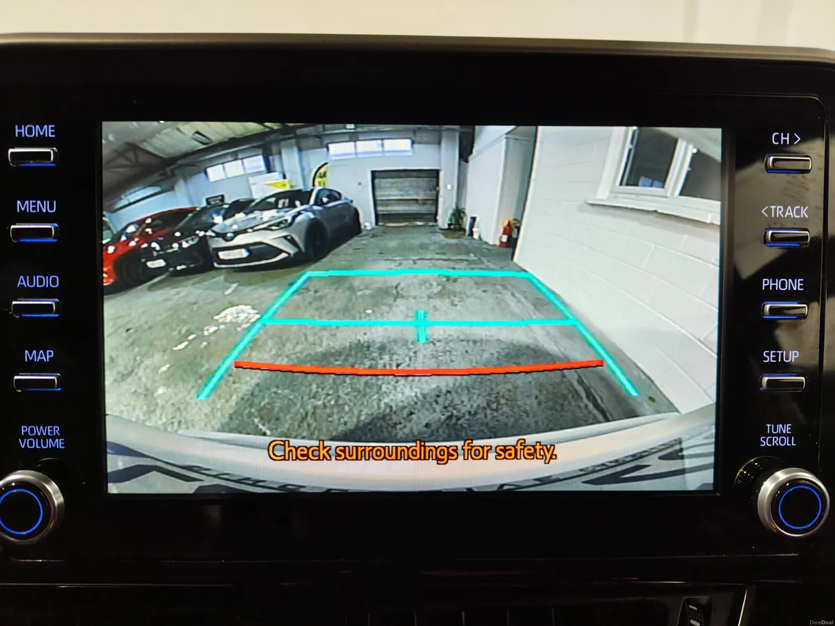 Toyota C-HR 2022 1.8 AUTOMATIC SOL SPEC HYBRID - Image 2