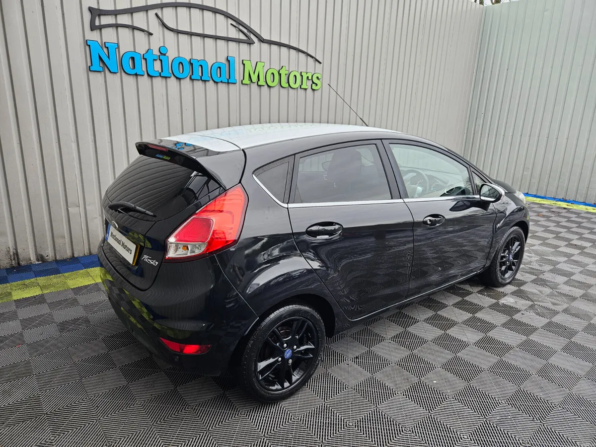 2016 Ford Fiesta 1.0 Petrol ZETEC - Image 3