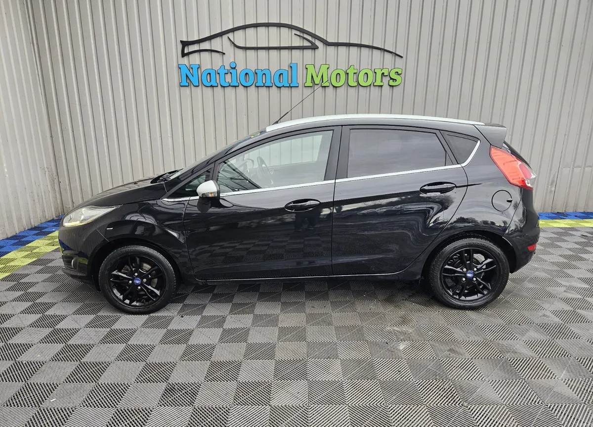 2016 Ford Fiesta 1.0 Petrol ZETEC - Image 6