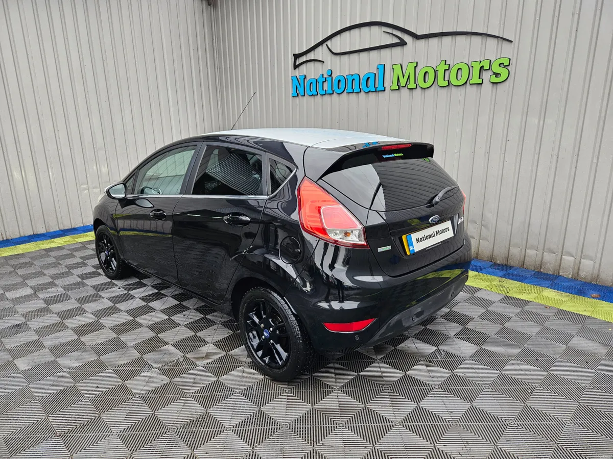 2016 Ford Fiesta 1.0 Petrol ZETEC - Image 5
