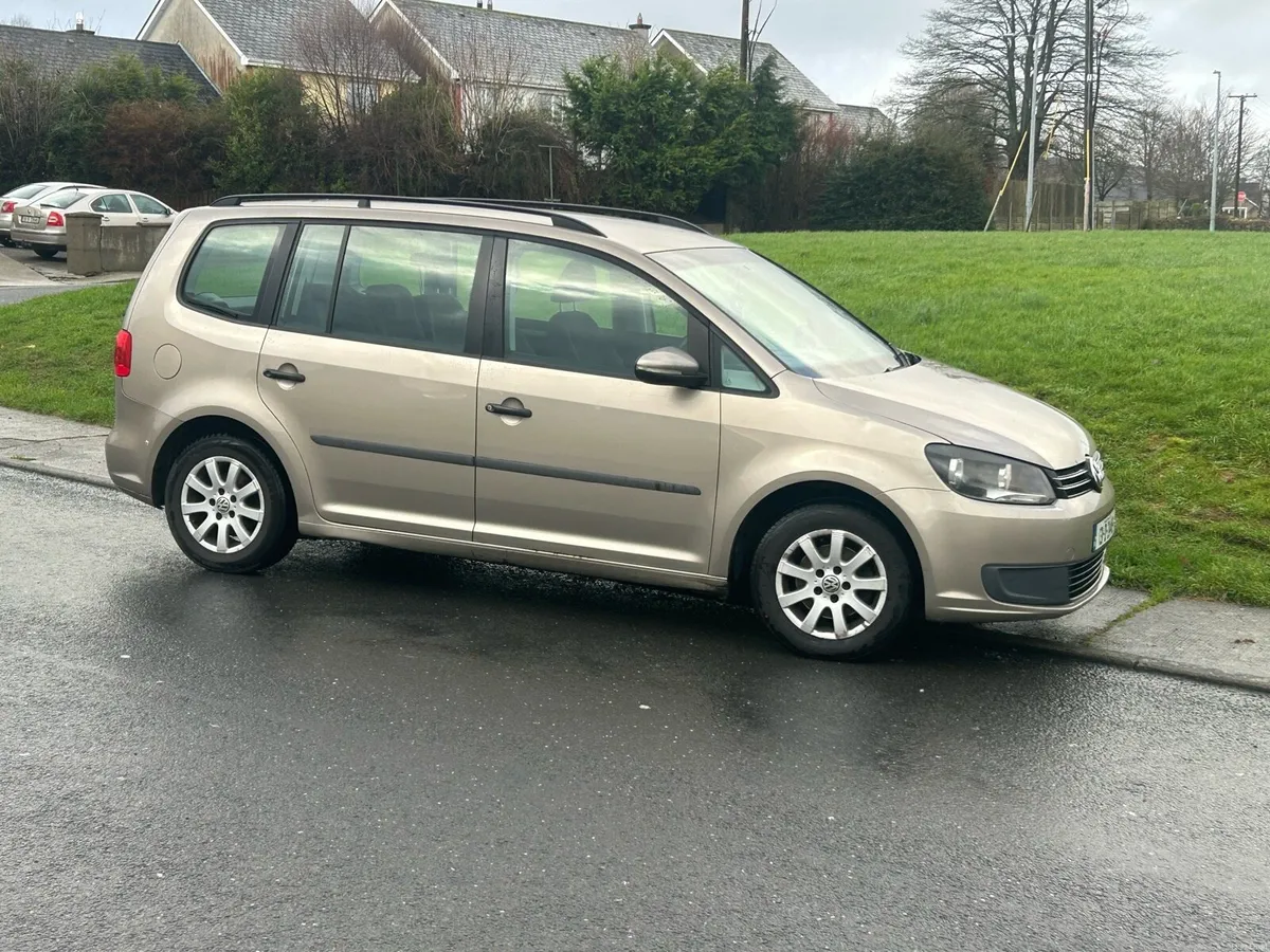 131 Vw Turan 1.6 tdi nct &tax price 2950 - Image 2