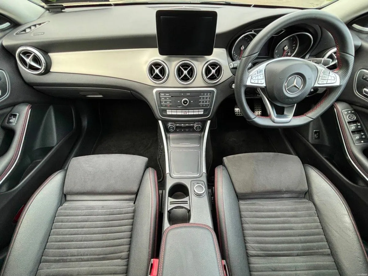 Mercedes-Benz CLA SUNROOF SHOOTING BRAKE AMG PETRO - Image 3