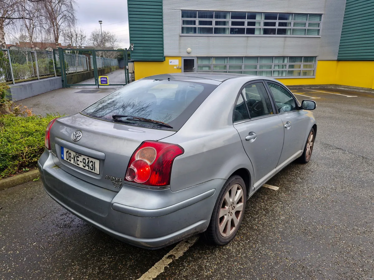 Toyota Avensis 2008 - Image 4