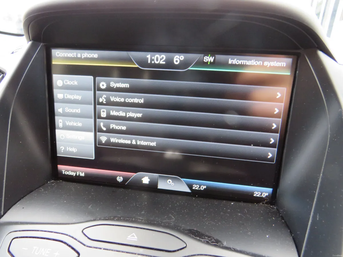 Ford Kuga 2016 TITANIUM MODEL FULL HISTORY - Image 2