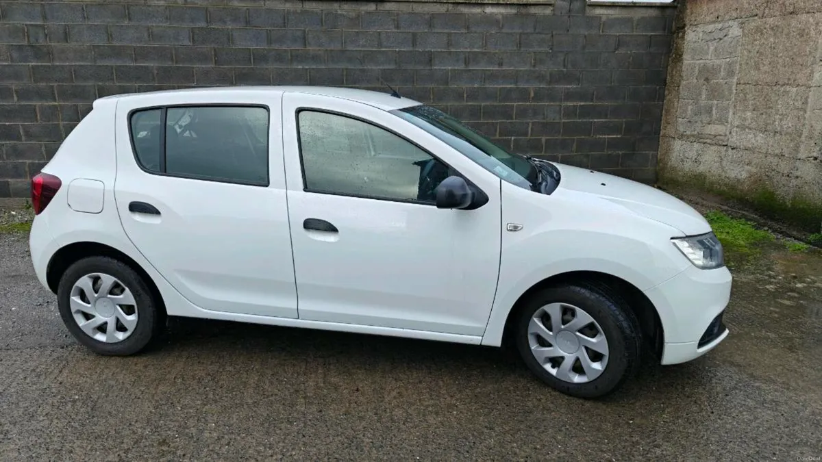 Dacia sandero - Image 1