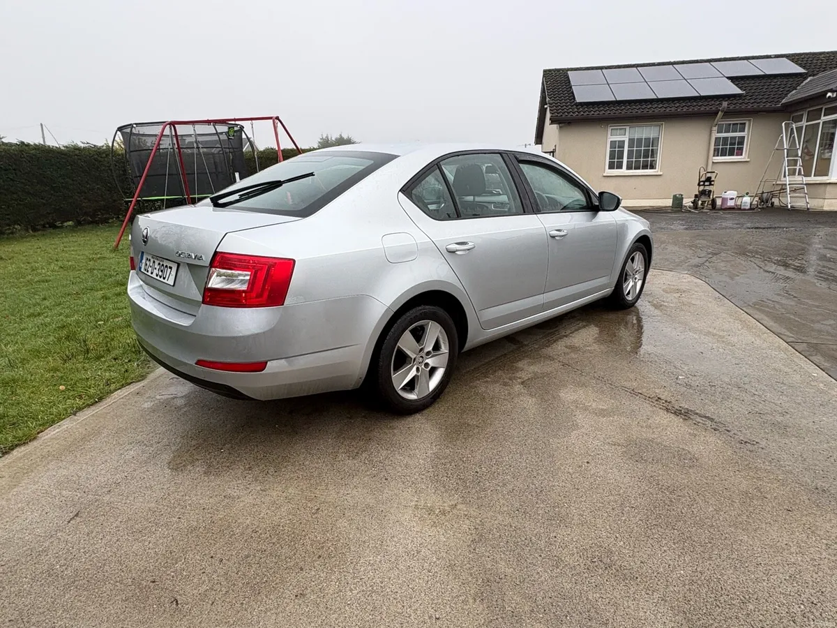 162 SKODA OCTAVIA 1.6 D NCT 12/26 - Image 4