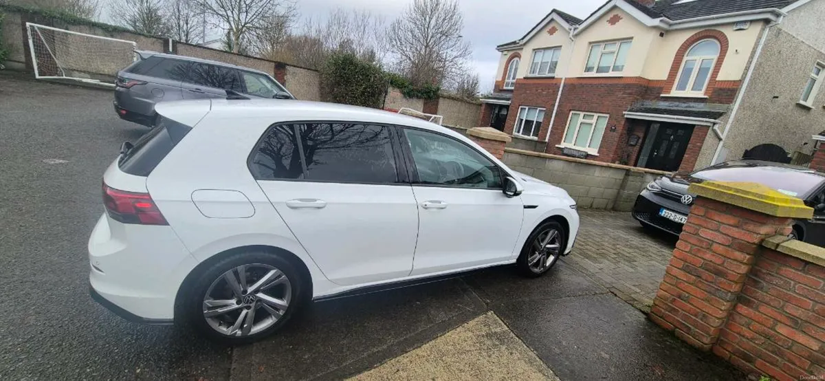 Volkswagen Golf R line - Image 1