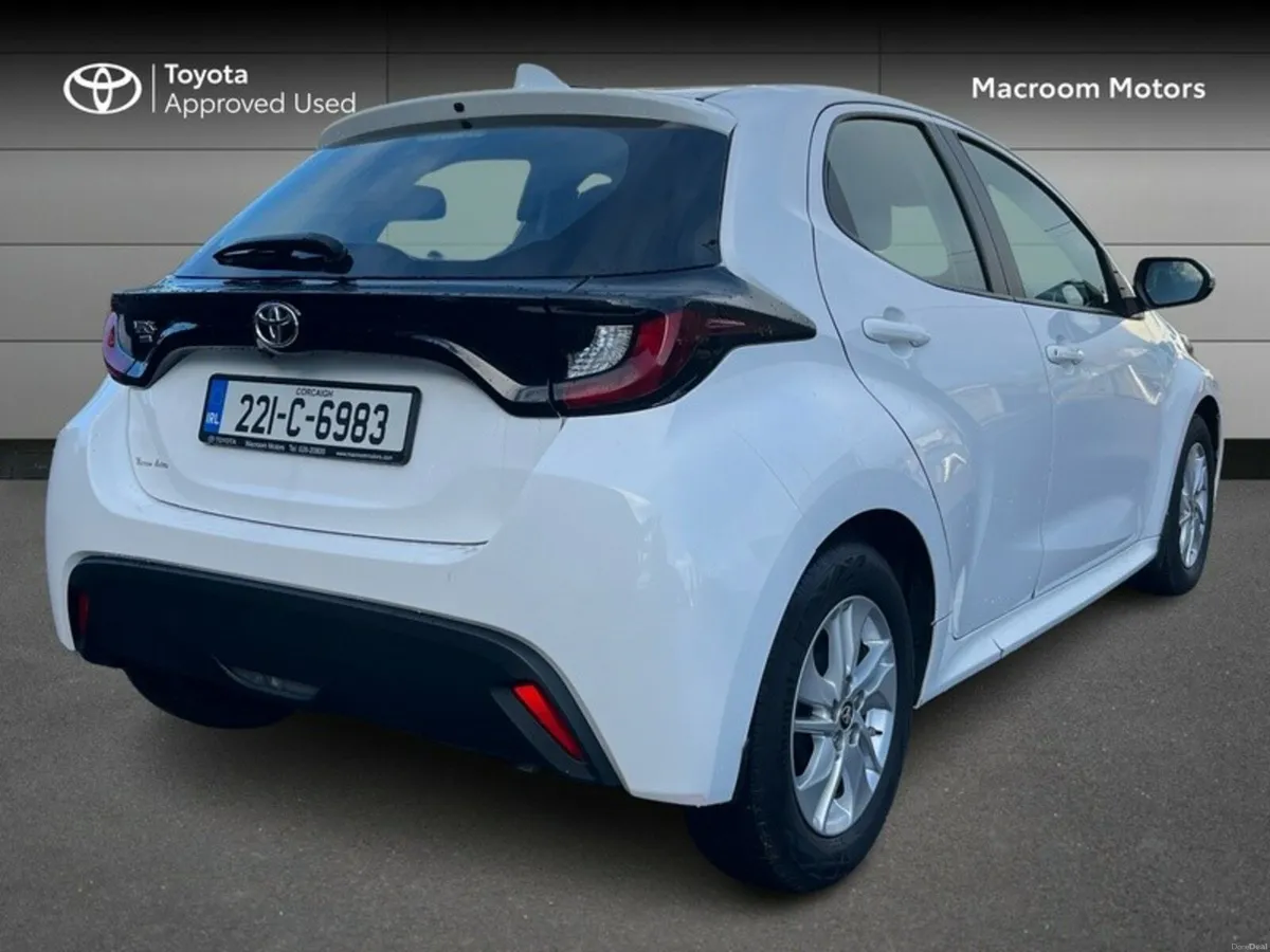 Toyota Yaris FRESH SELECTION OF TRADE-INS YARIS 1. - Image 2