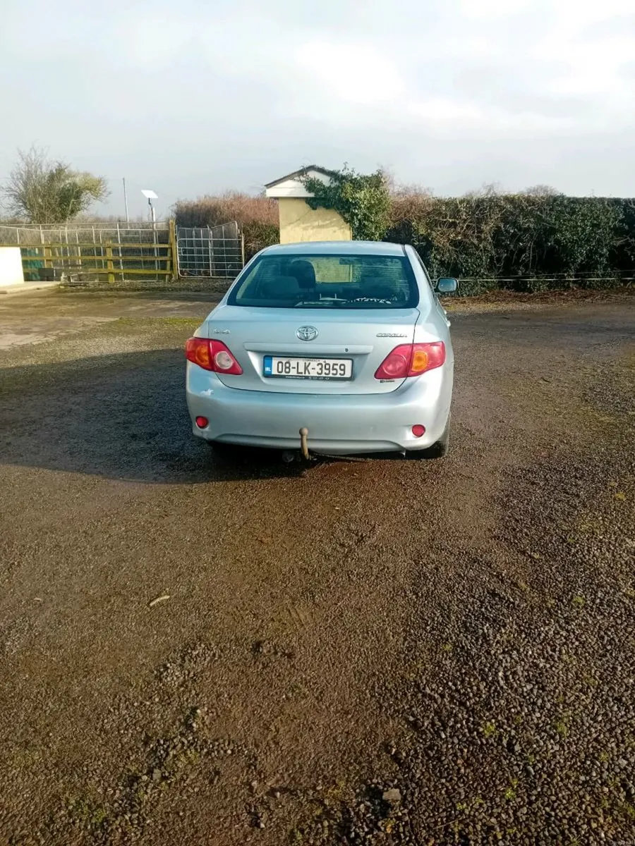 Toyota corrolla - Image 3