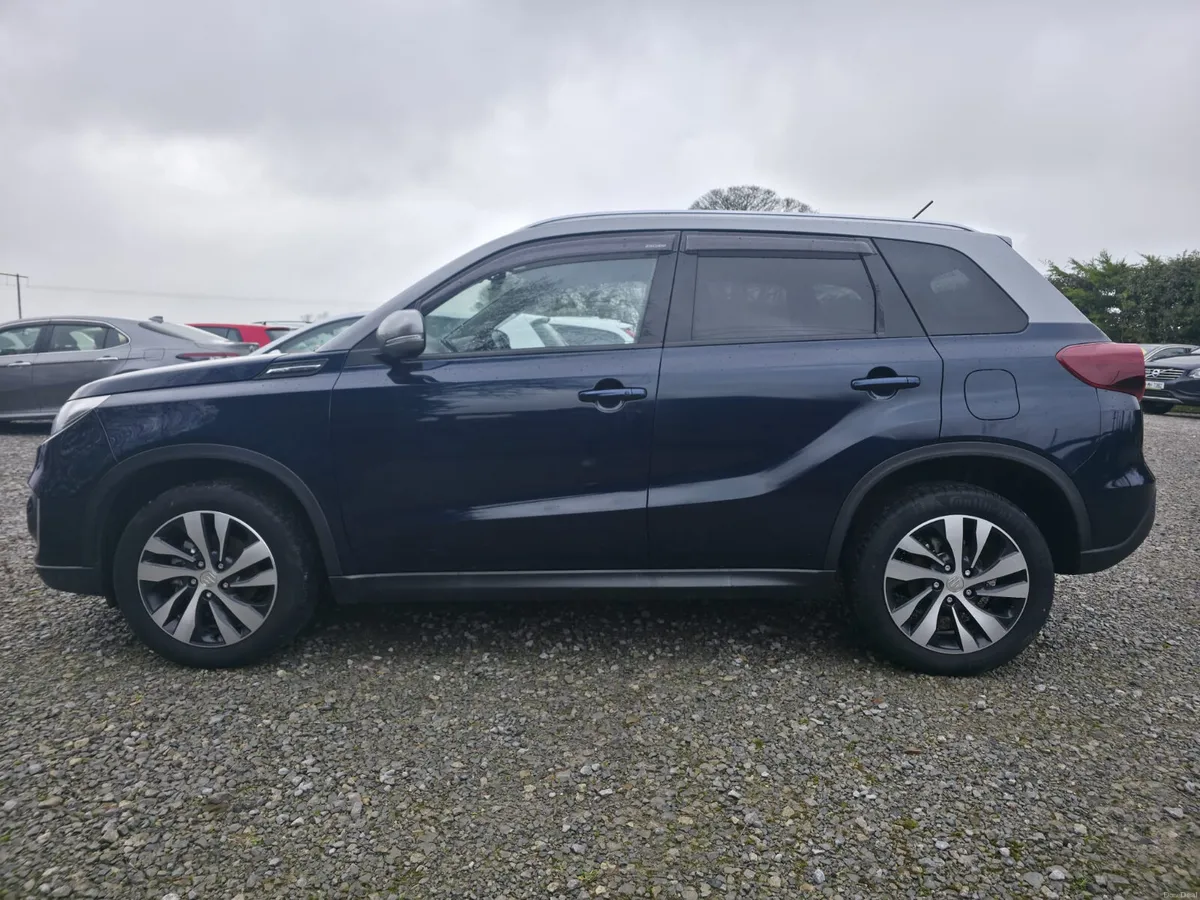 2023 Suzuki Escudo HV - Image 2