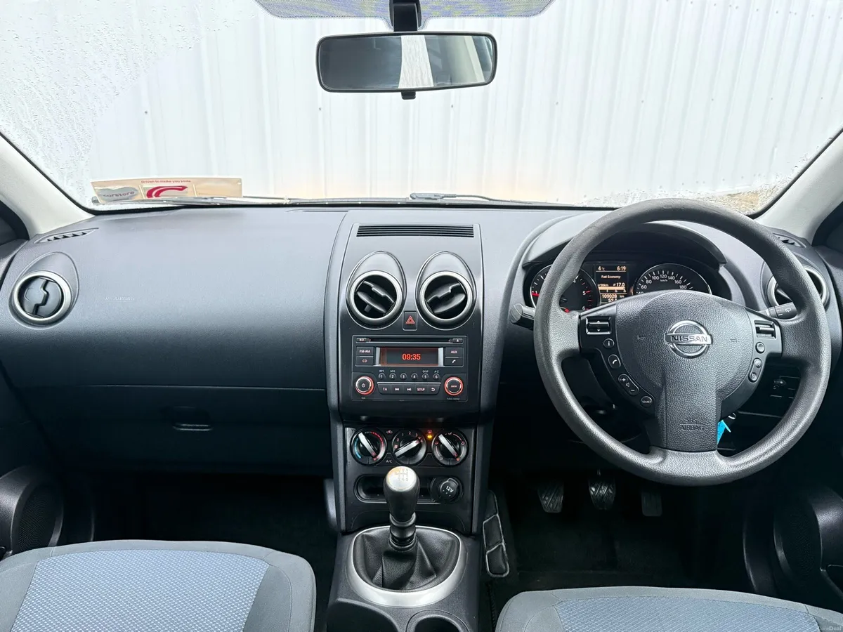 Nissan Qashqai Diesel (Low Mileage + New NCT) - Image 3