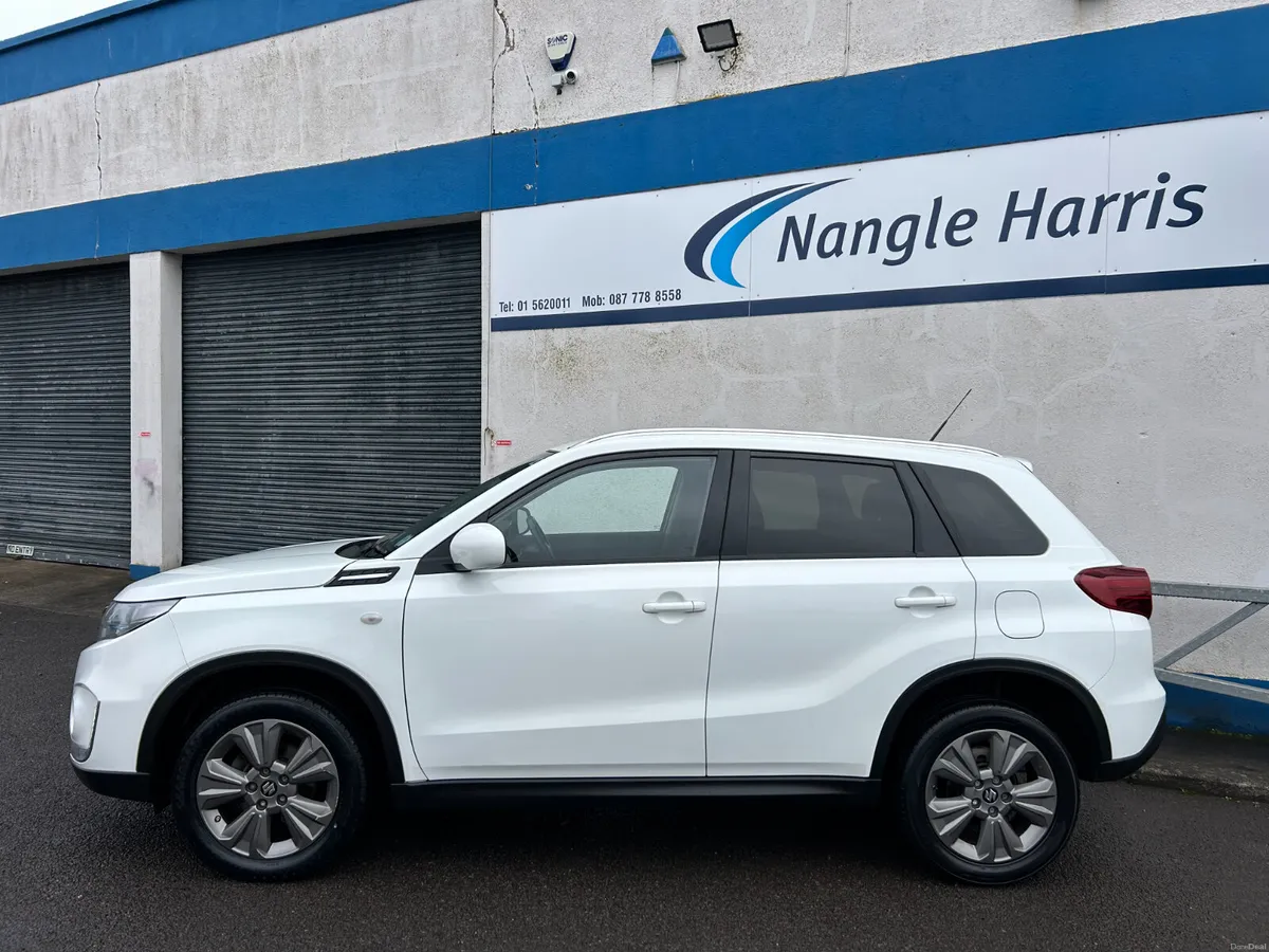 Suzuki Vitara ONE OWNER. - Image 2