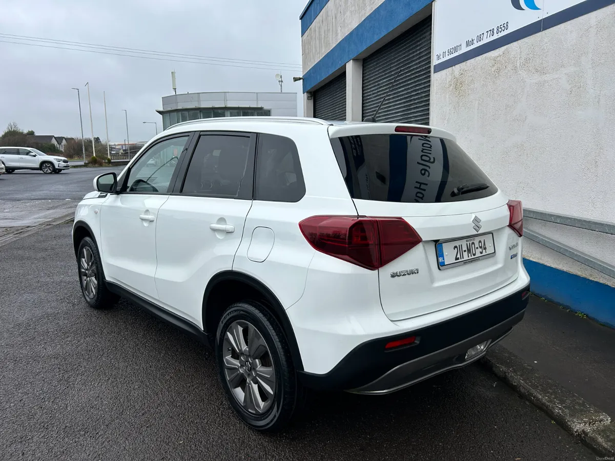 Suzuki Vitara ONE OWNER. - Image 3