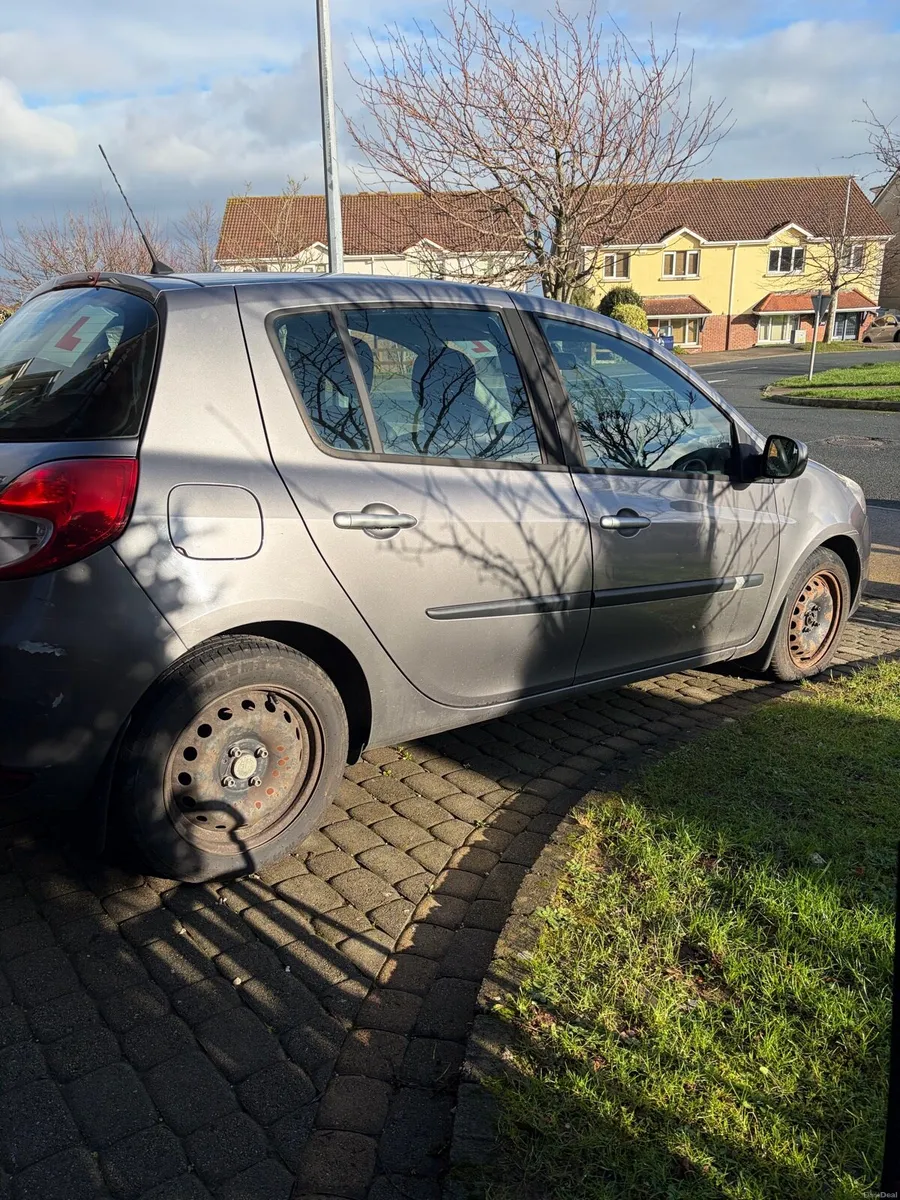 2011 Renault Clio - Image 4