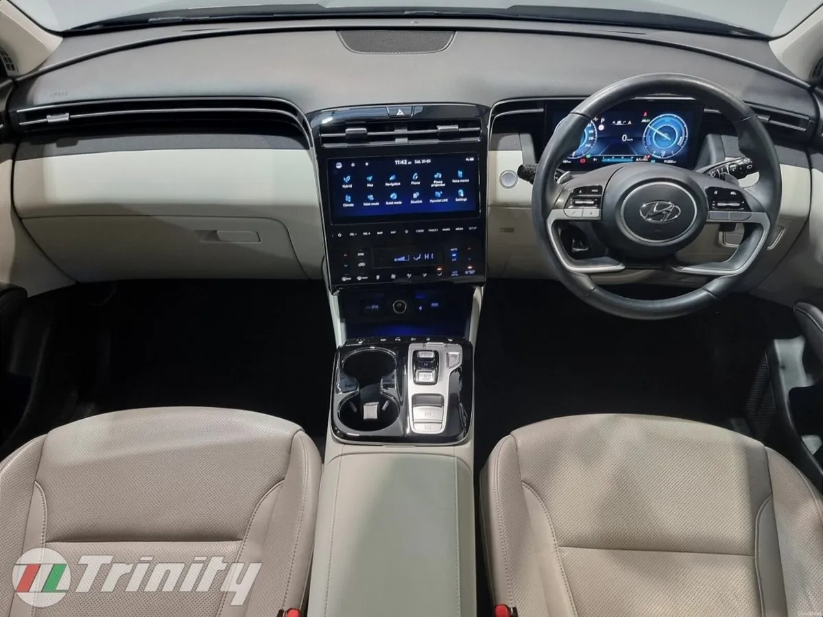 Hyundai Tucson 2WD Executive Plus HEV STG Auto - Image 2