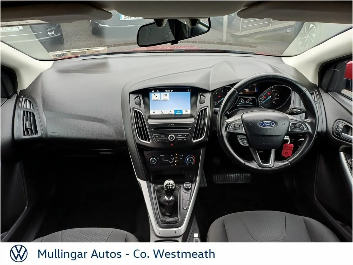 Ford Focus 1.5 TDCi 120PS Zetec PowerShift - Image 3