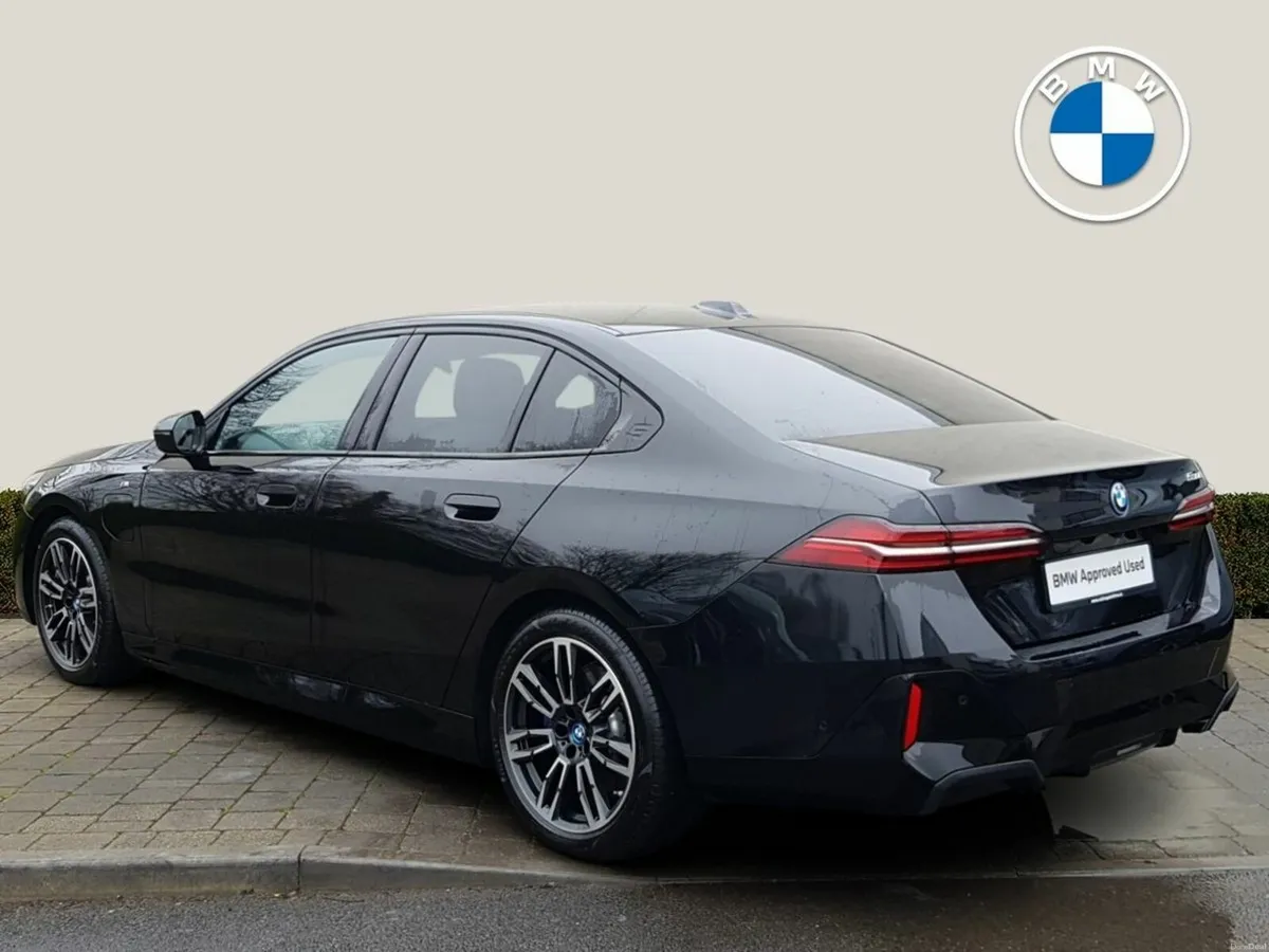 BMW 5-Series 530e M Sport - Image 2