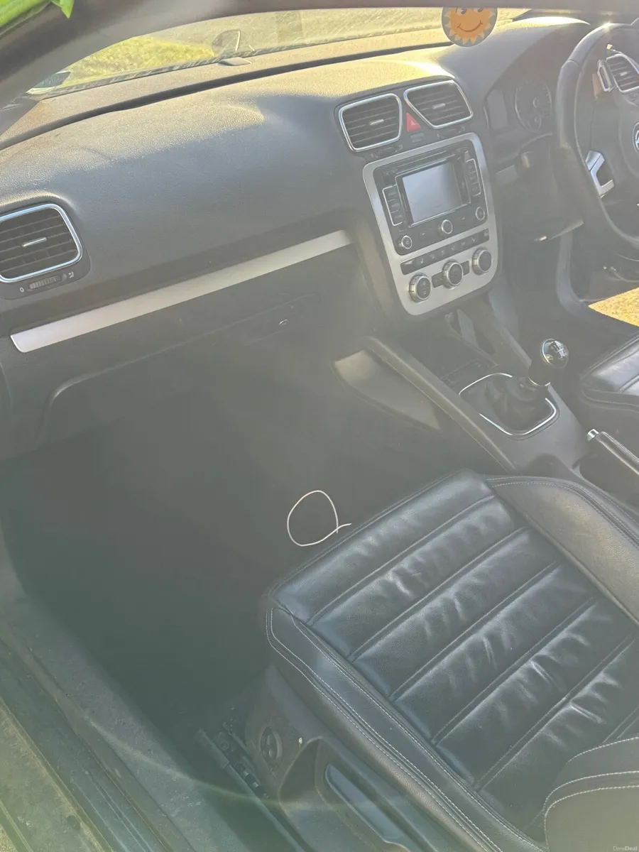 Volkswagen Sirocco - Image 4