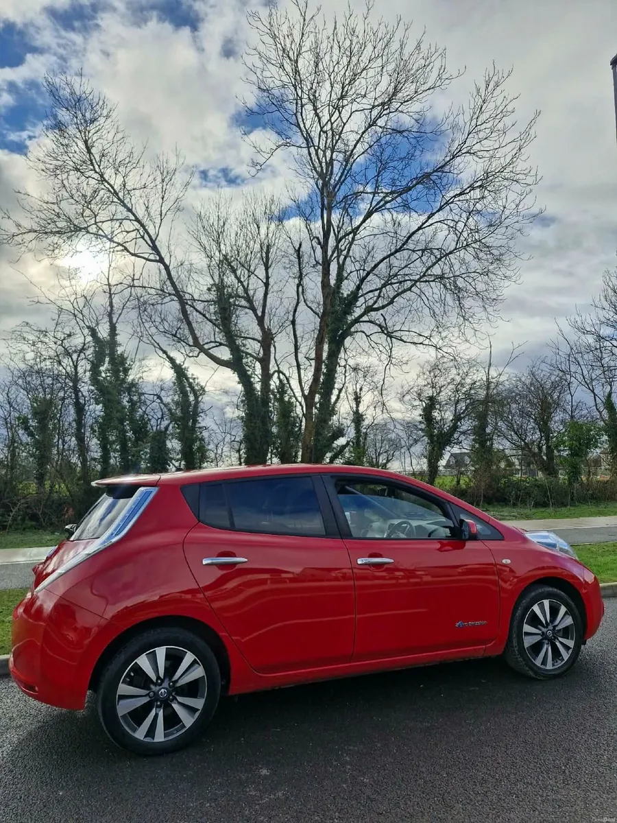 151 Nissan Leaf Nct,Tax, Low Mil, *High Spec* - Image 4