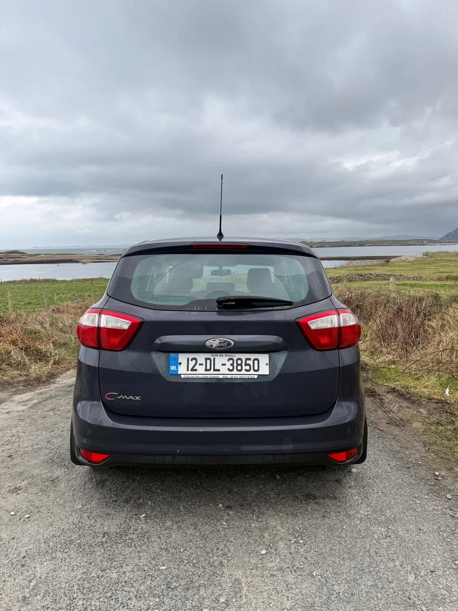 2012 Ford C-Max 1.6 TDCI Zetec 115bhp LOW MILES** - Image 4