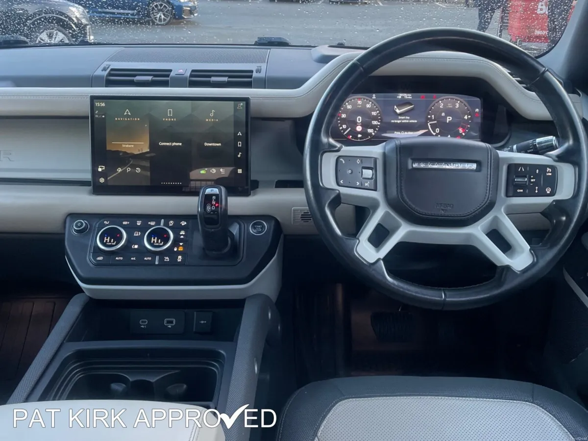 Land Rover Defender Diesel Estate X-Dynamic HSE - Image 5