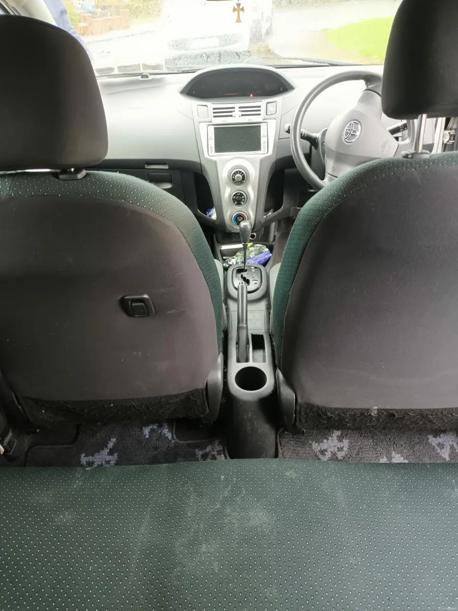 Toyota Yaris - Image 4