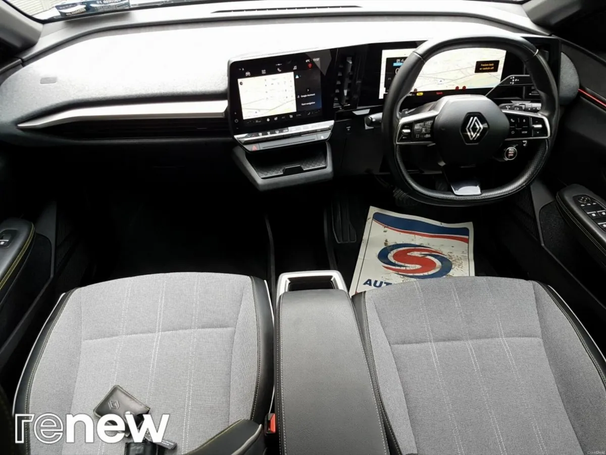 Renault Megane E-Tech EV60 220hp Techno - Image 2
