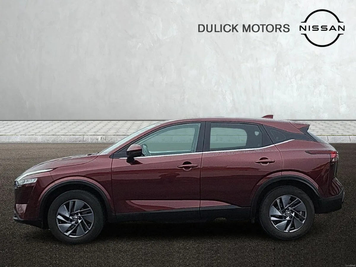 Nissan Qashqai 1.3 PET MILD HYBRID SV - Image 5