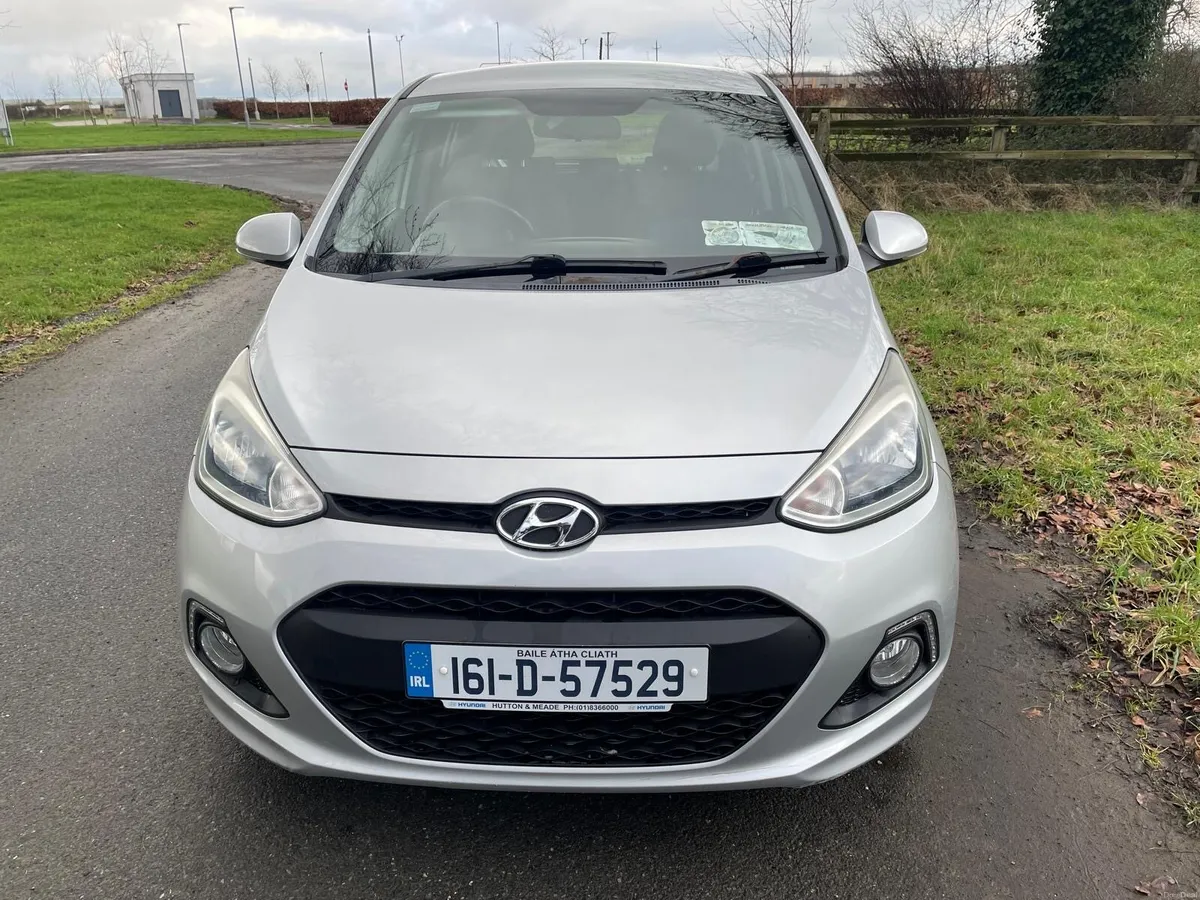 *SOLD* 2016 Hyundai i10|Very low mileage|Premium - Image 4