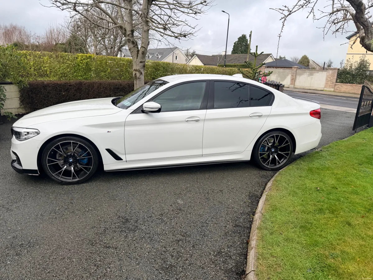 2018 BMW 520i M Sport as new - Image 1