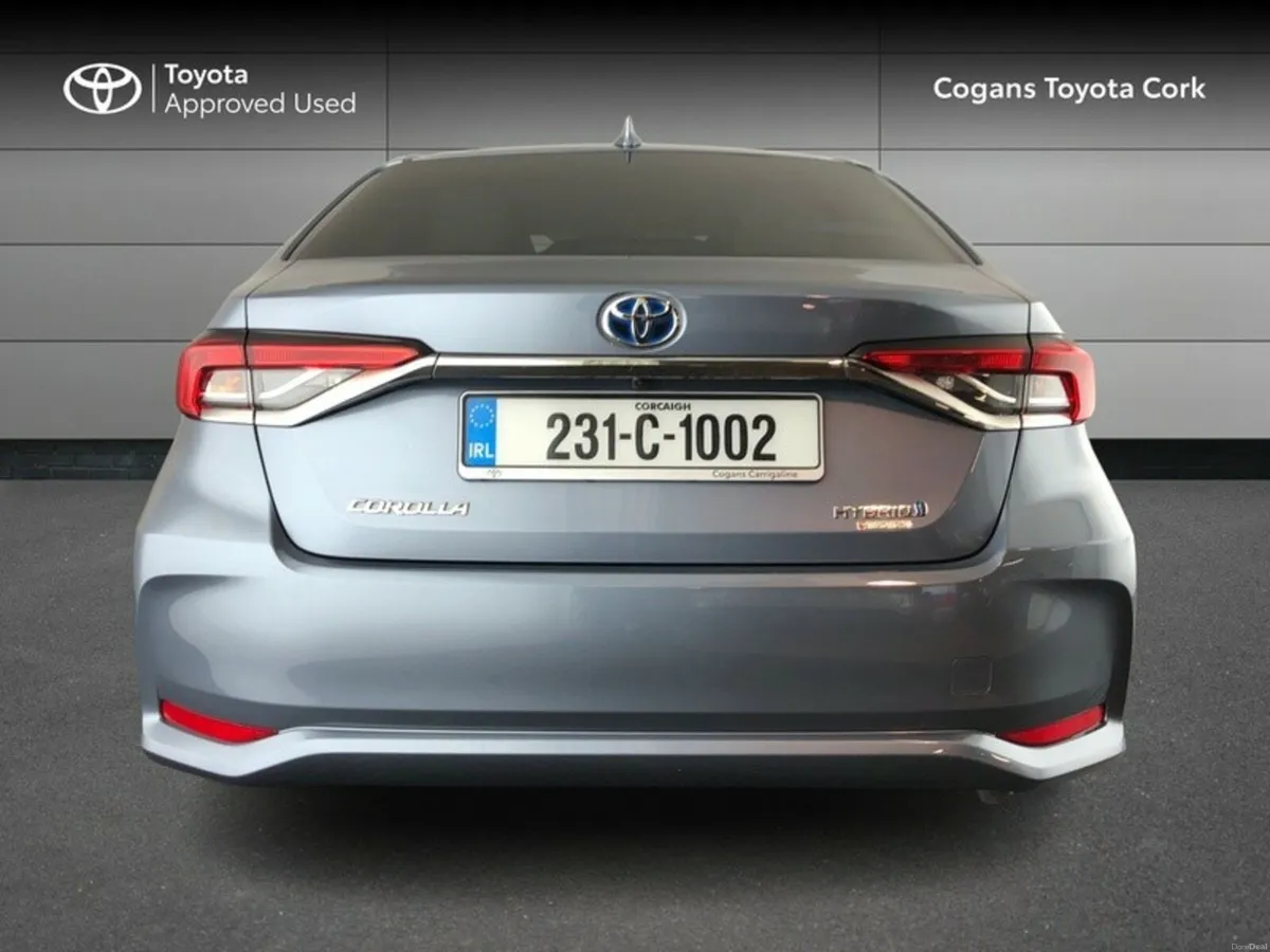 Toyota Corolla HYBRID LUNA SPORT 4DR - Image 4