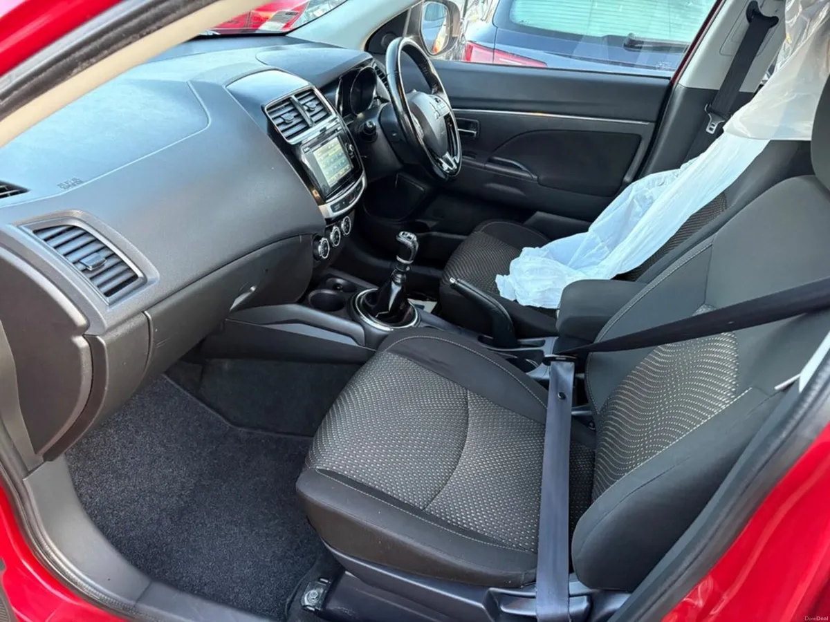 Mitsubishi ASX 1.6 DID 115 Instyle - Image 4