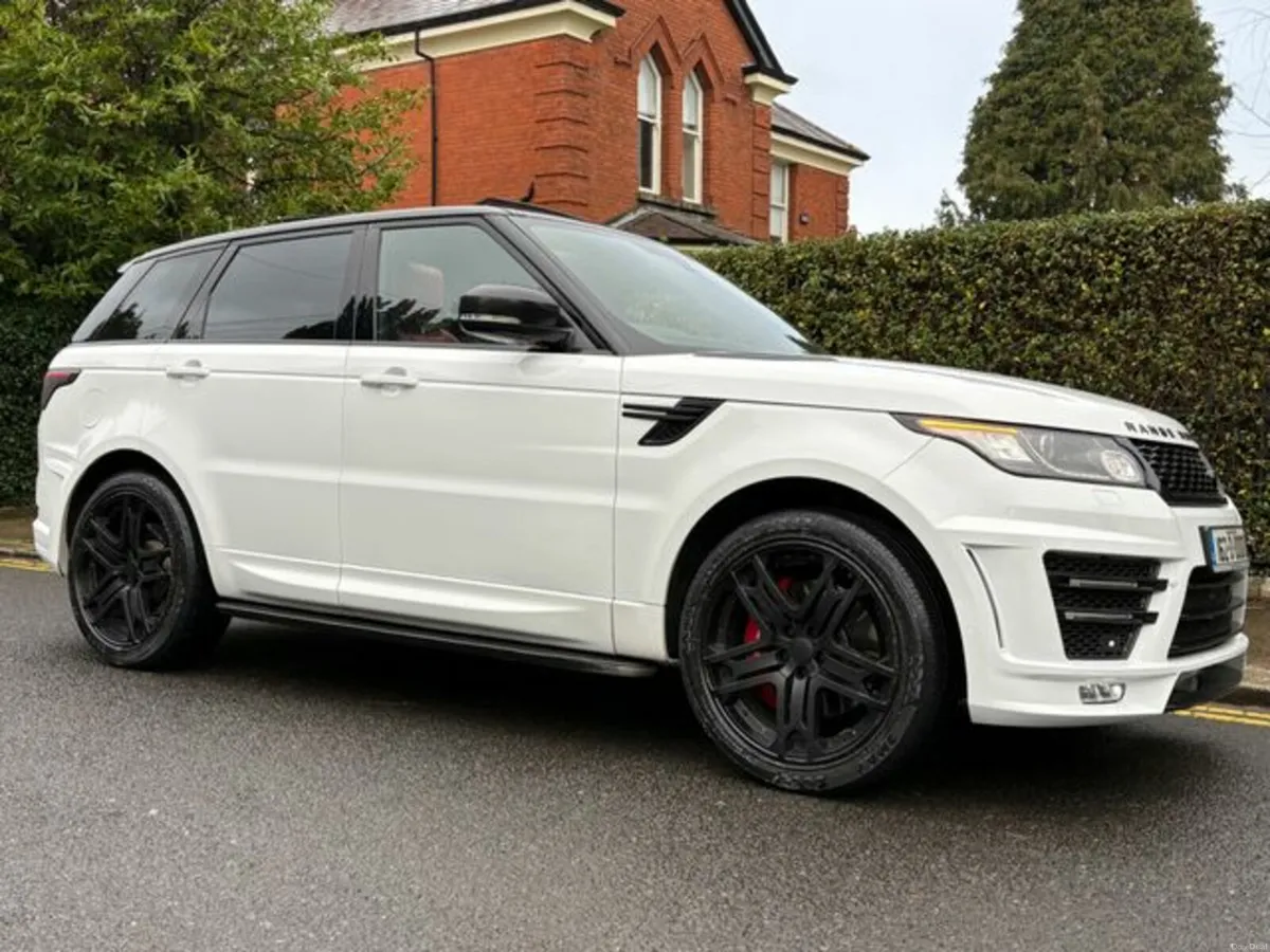 Land Rover Range Rover Sport HSE DYNAMIC - MASSIVE - Image 1