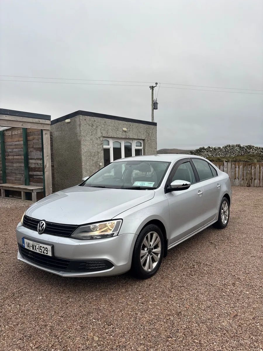 Volkswagen Jetta 2014 - Image 4