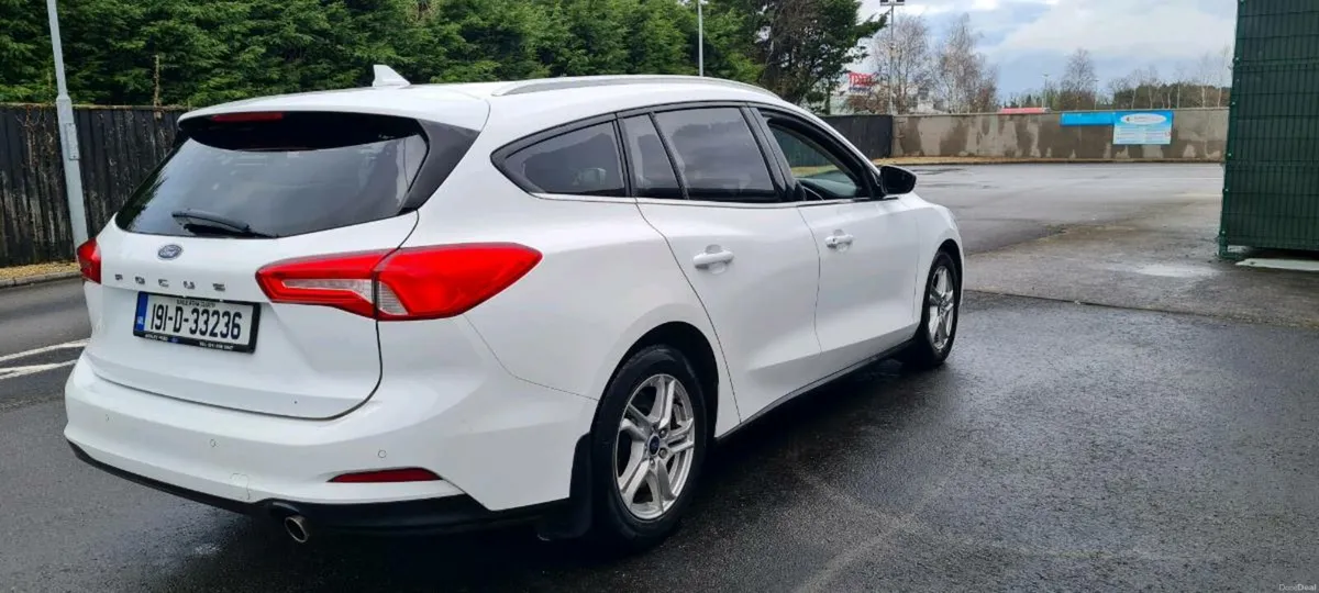 2019 Ford Focus Estate 1.5 Diesel Nctd White - Image 2