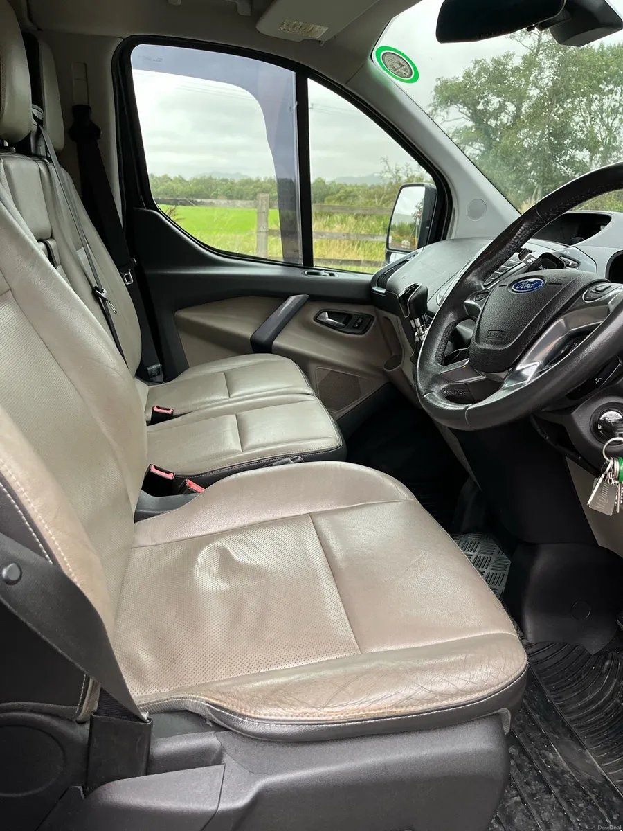 Ford Tourneo Custom - Image 3