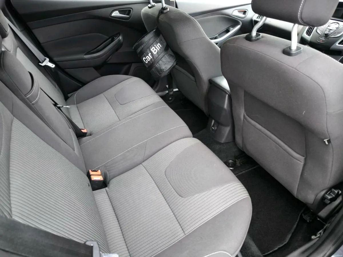 Ford focus 2.0 TD Automatic - Image 3
