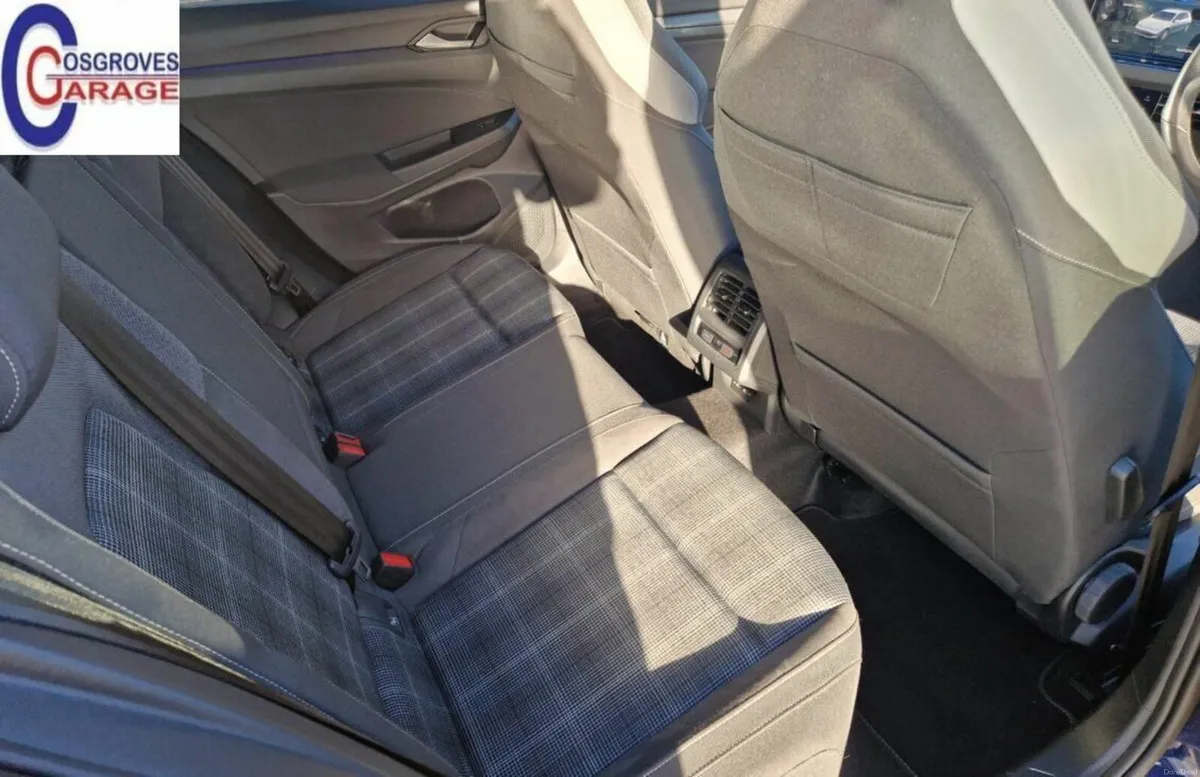 Volkswagen Golf 2021 - Image 4