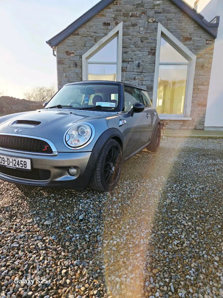 Mini Cooper S - Image 3