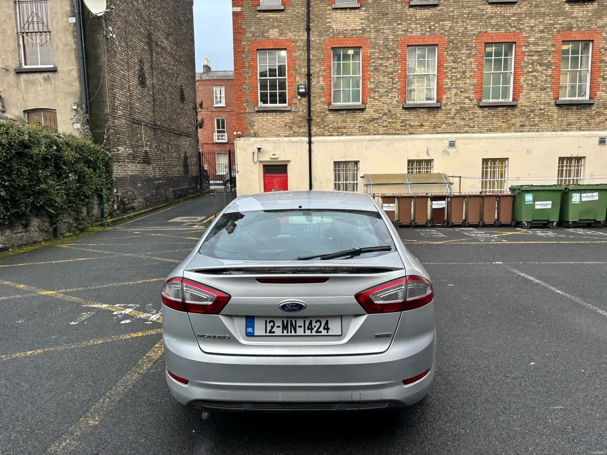 Ford mondeo 2012 - Image 2