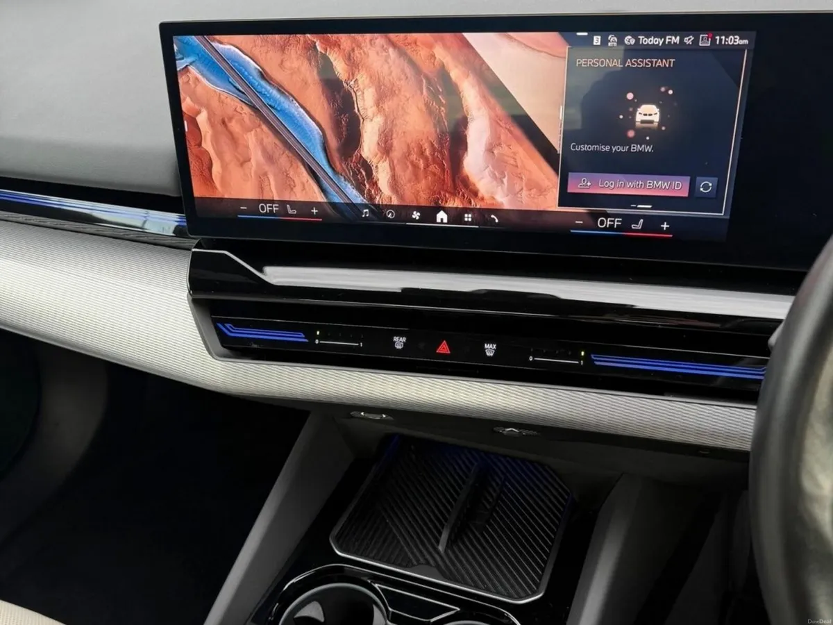 BMW 5-Series 520i M Sport Saloon - Image 6