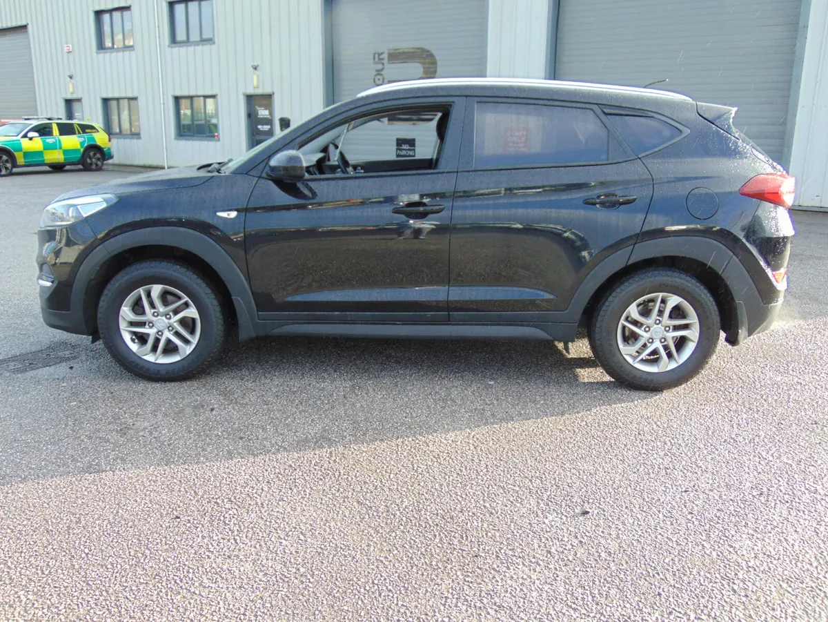 Hyundai Tucson 2016 Comfort - Image 3