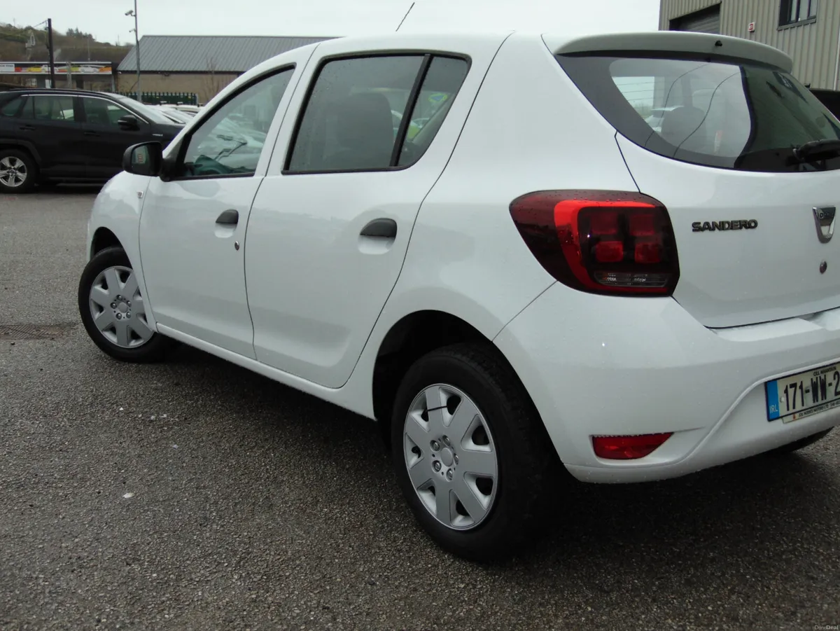 2017 DACIA SANDERO ALTERNATIVE SCE 75 PH2 4DR - Image 4