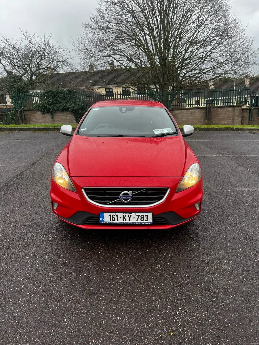 Volvo v40 161 - Image 1
