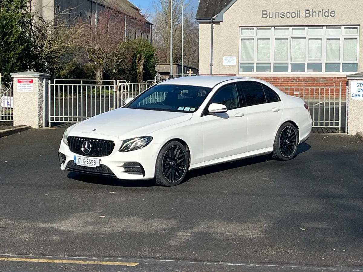 Mercedes E 220 D AMG Line 2017 - Image 2