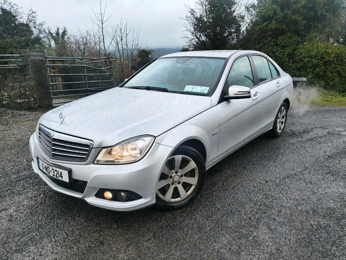 C Class Mercedes C200 - Image 4